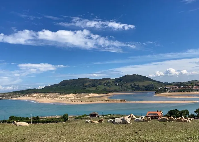 Con Vistas Al Mar Y Garaje! Mogro